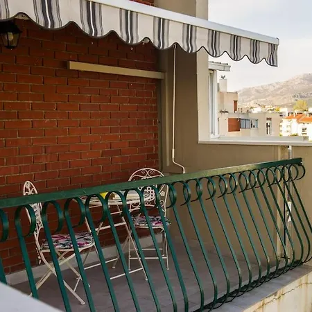 Apartament Faith *